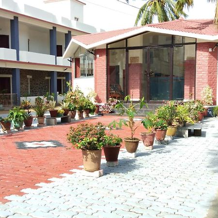 Hotel Jebasakthy Kanyakumari Exterior foto